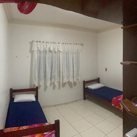 Hostel So Para Mulheres Goiânia Eksteriør billede
